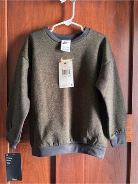 New Nike Girls 4/XS Black/gold Crewneck Sweatshirt
